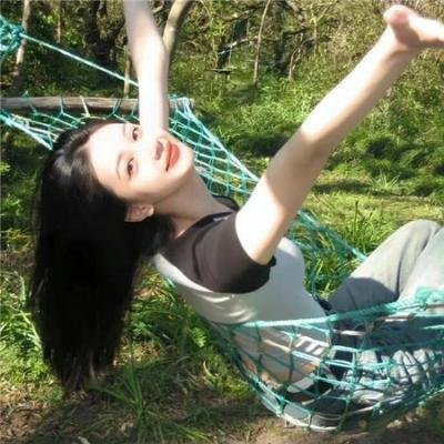 一个人的皮影戏